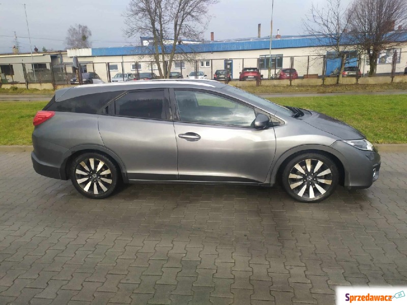 Honda Civic  Kombi 2016,  1.6 diesel - Na sprzedaż za 34 000 zł - Kłobuck
