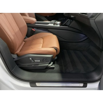 Audi Q8  SUV 2024 elektryczny, automat - Na sprzedaż za 337 020 zł - Katowice - zdjęcie 10