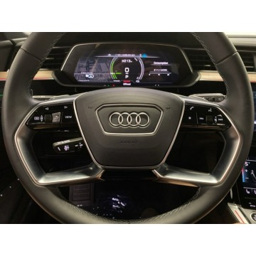 Audi Q8  SUV 2024 elektryczny, automat - Na sprzedaż za 337 020 zł - Katowice - zdjęcie 8