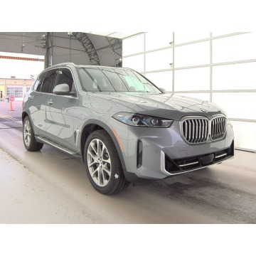 BMW X5  SUV 2024,  3.0 benzyna, automat - Na sprzedaż za 289 050 zł - Katowice - zdjęcie 2