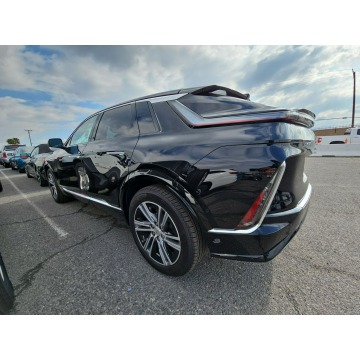 Cadillac   SUV 2024 elektryczny, automat - Na sprzedaż za 1 894 200 zł - Katowice - zdjęcie 3