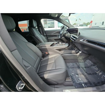 Cadillac   SUV 2024 elektryczny, automat - Na sprzedaż za 1 894 200 zł - Katowice - zdjęcie 6