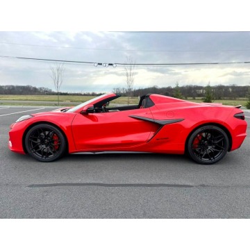 Chevrolet Corvette  Coupe/Sportowy 2024,  5.5 benzyna, automat - Na sprzedaż za 776 130 zł - Katowice - zdjęcie 5