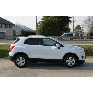 Chevrolet Trax  Hatchback 2013,  1.6 benzyna - Na sprzedaż za 37 900 zł - Dojazdów - zdjęcie 3