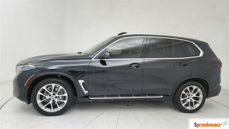 BMW X5  SUV 2024,  3.0 benzyna - Na sprzedaż za 305 040 zł - Katowice