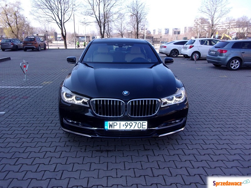 BMW Seria 7  Sedan/Limuzyna 2016,  4.4 benzyna - Na sprzedaż za 145 000 zł - Warszawa