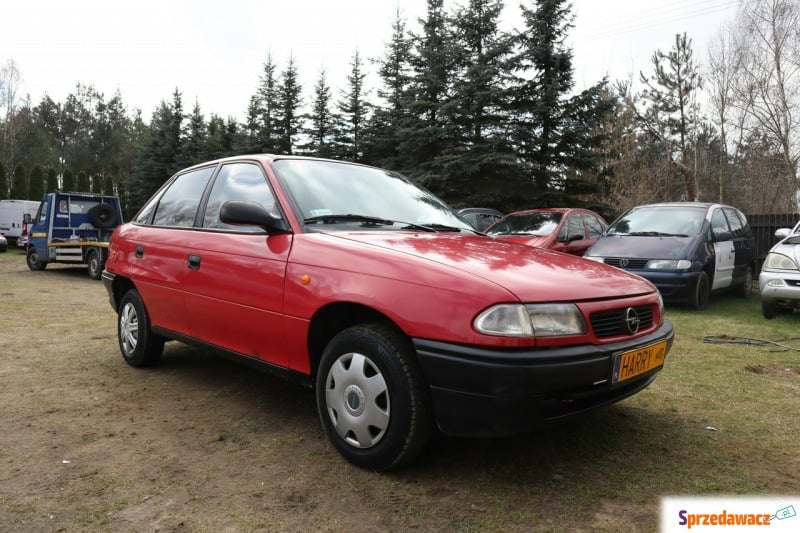 Opel Astra  Sedan/Limuzyna 1998,  1.4 - Na sprzedaż za 1 700,00 zł - Warszawa