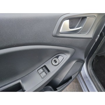 Hyundai i20  Hatchback 2015,  1.2 benzyna - Na sprzedaż za 36 500 zł - Mysłowice - zdjęcie 9