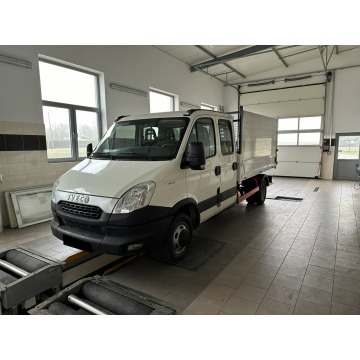 Iveco Daily 2012,  2.3 diesel - Na sprzedaż za 79 990 zł - Pleszew - zdjęcie 9