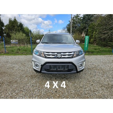 Suzuki Vitara - Allgrip/4x4/Kamera/PanoramaDach/Navi