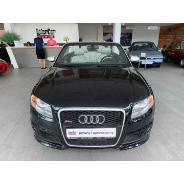 Audi RS4  Kabriolet 2008,  4.2 benzyna - Na sprzedaż za 247 499 zł - Kraków - zdjęcie 2