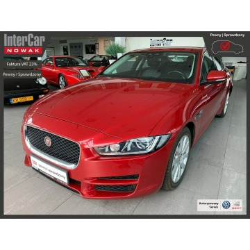 Jaguar XE  Sedan/Limuzyna 2016,  2.0 diesel, automat - Na sprzedaż za 75 899 zł - Kraków - zdjęcie 2