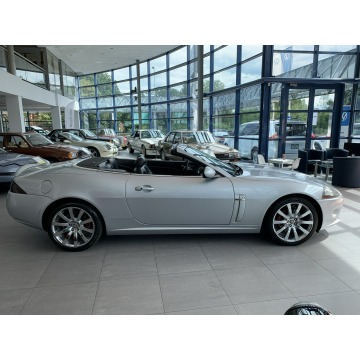 Jaguar XK  Kabriolet 2008,  4.2 benzyna, automat - Na sprzedaż za 85 900 zł - Kraków - zdjęcie 4