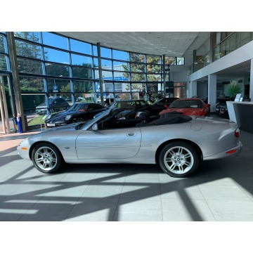 Jaguar XK  Kabriolet 2001,  4.0 benzyna, automat - Na sprzedaż za 160 000 zł - Kraków - zdjęcie 5