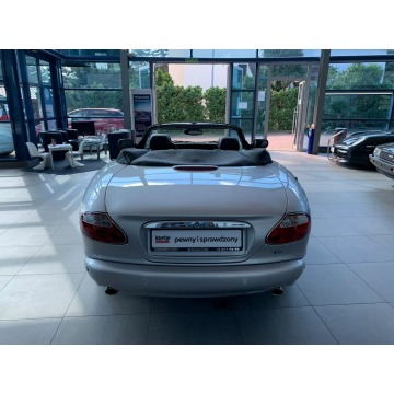 Jaguar XK  Kabriolet 2001,  4.0 benzyna, automat - Na sprzedaż za 160 000 zł - Kraków - zdjęcie 7