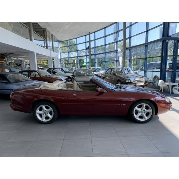Jaguar XK  Kabriolet 1998,  4.0 benzyna, automat - Na sprzedaż za 74 900 zł - Kraków - zdjęcie 5
