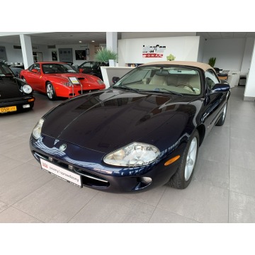 Jaguar XK  Kabriolet 1999,  4.0 benzyna, automat - Na sprzedaż za 96 900 zł - Kraków - zdjęcie 9