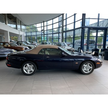 Jaguar XK  Kabriolet 1999,  4.0 benzyna, automat - Na sprzedaż za 96 900 zł - Kraków - zdjęcie 12