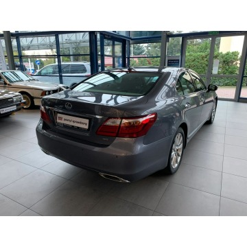 Lexus LS  Sedan/Limuzyna 2012,  4.6 benzyna, automat - Na sprzedaż za 129 100 zł - Kraków - zdjęcie 6