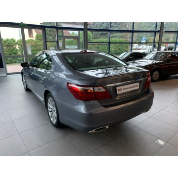 Lexus LS  Sedan/Limuzyna 2012,  4.6 benzyna, automat - Na sprzedaż za 129 100 zł - Kraków - zdjęcie 8