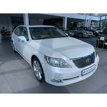 Lexus LS  Sedan/Limuzyna 2010,  4.6 benzyna, automat - Na sprzedaż za 108 900 zł - Kraków - zdjęcie 3
