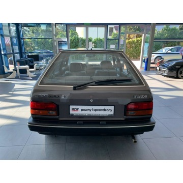Mazda 323  Liftback 1986,  1.6 benzyna - Na sprzedaż za 79 899 zł - Kraków - zdjęcie 7