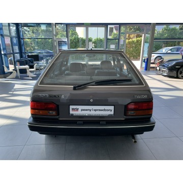 Mazda 323  Hatchback 1986,  1.6 benzyna - Na sprzedaż za 79 899 zł - Kraków - zdjęcie 7