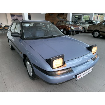 Mazda 323F  Hatchback 1990,  1.8 benzyna - Na sprzedaż za 79 899 zł - Kraków - zdjęcie 5