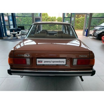 Mazda 626  Sedan/Limuzyna 1983,  1.6 benzyna - Na sprzedaż za 84 899 zł - Kraków - zdjęcie 9