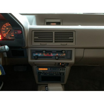 Mazda 626  Sedan/Limuzyna 1986,  2.0 benzyna, automat - Na sprzedaż za 84 899 zł - Kraków - zdjęcie 12