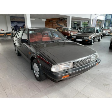 Mazda 626  Liftback 1986,  2.0 benzyna, automat - Na sprzedaż za 84 900 zł - Kraków - zdjęcie 3