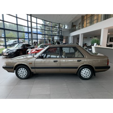 Mazda 626  Sedan/Limuzyna 1986,  2.0 benzyna, automat - Na sprzedaż za 84 899 zł - Kraków - zdjęcie 5
