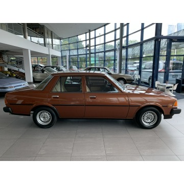 Mazda 626  Sedan/Limuzyna 1983,  1.6 benzyna - Na sprzedaż za 84 899 zł - Kraków - zdjęcie 4