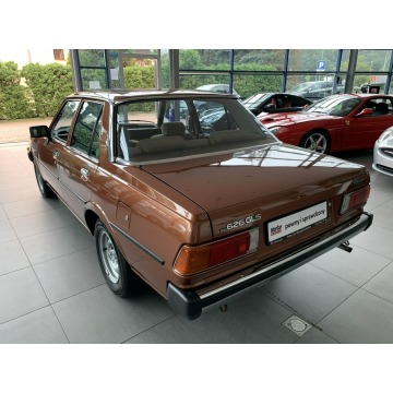 Mazda 626  Sedan/Limuzyna 1983,  1.6 benzyna - Na sprzedaż za 84 899 zł - Kraków - zdjęcie 7