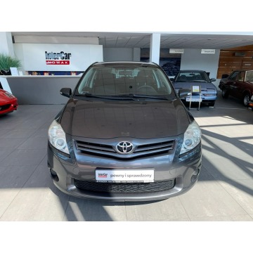 Toyota Auris  Liftback 2010,  1.4 diesel - Na sprzedaż za 39 900 zł - Kraków - zdjęcie 2