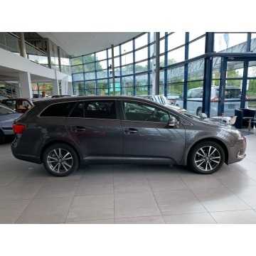 Toyota Avensis 2013,  2.0 diesel - Na sprzedaż za 64 900 zł - Kraków - zdjęcie 4