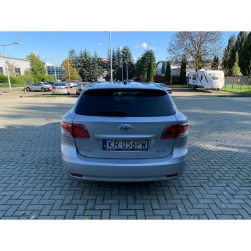 Toyota Avensis 2010,  2.0 diesel - Na sprzedaż za 17 900 zł - Kraków - zdjęcie 7