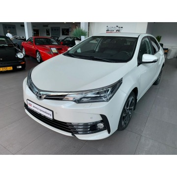 Toyota Corolla  Sedan/Limuzyna 2016,  1.6 benzyna - Na sprzedaż za 66 900 zł - Kraków - zdjęcie 2