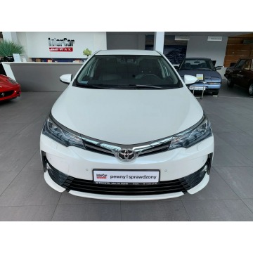 Toyota Corolla  Sedan/Limuzyna 2016,  1.6 benzyna - Na sprzedaż za 66 900 zł - Kraków - zdjęcie 3