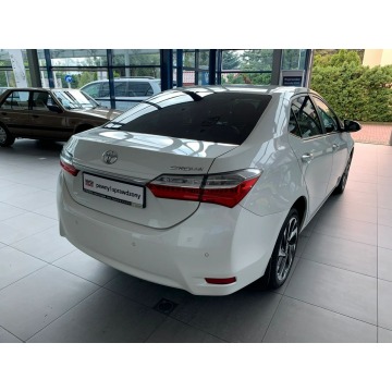 Toyota Corolla  Sedan/Limuzyna 2016,  1.6 benzyna - Na sprzedaż za 66 900 zł - Kraków - zdjęcie 7
