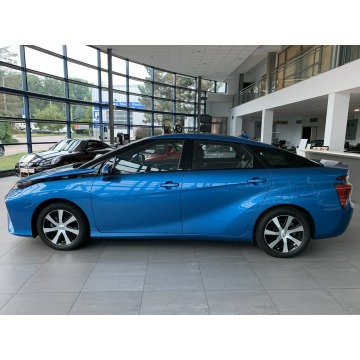 Toyota   Sedan/Limuzyna 2017 hybryda, automat - Na sprzedaż za 115 900 zł - Kraków - zdjęcie 5
