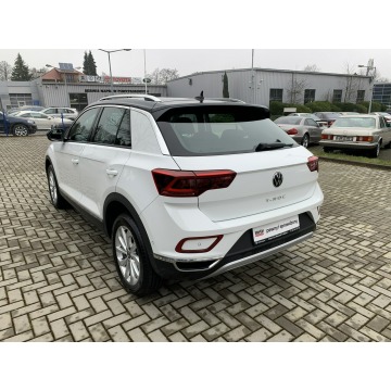 Volkswagen T-Roc  SUV 2022,  1.5 benzyna, automat - Na sprzedaż za 128 900 zł - Kraków - zdjęcie 8