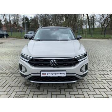 Volkswagen T-Roc  SUV 2022,  1.5 benzyna, automat - Na sprzedaż za 122 899 zł - Kraków - zdjęcie 2