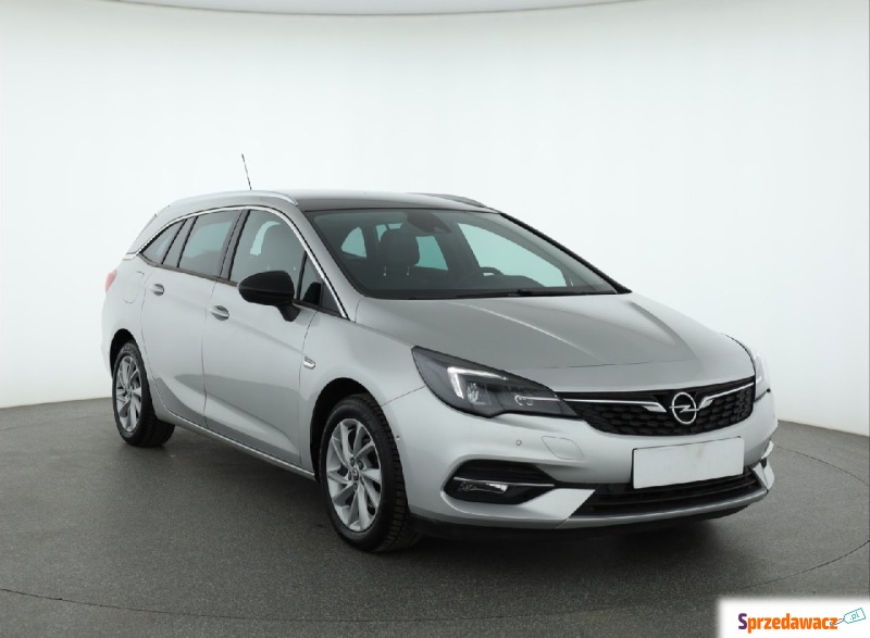 Opel Astra  Kombi 2021,  1.2 benzyna - Na sprzedaż za 48 779 zł - Piaseczno