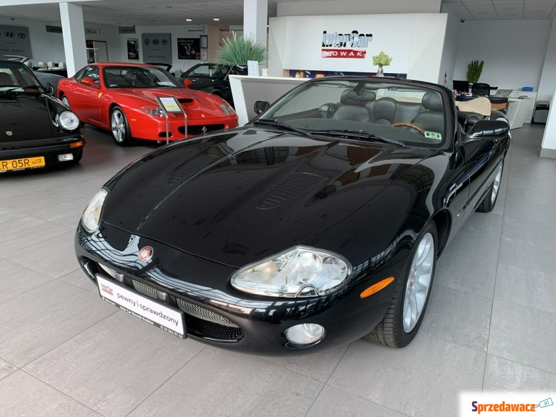 Jaguar XK  Kabriolet 2002,  4.2 benzyna - Na sprzedaż za 98 900 zł - Kraków