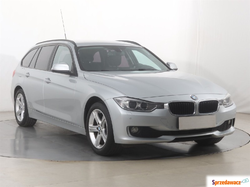 BMW Seria 3  Kombi 2014,  2.0 diesel - Na sprzedaż za 54 999 zł - Katowice