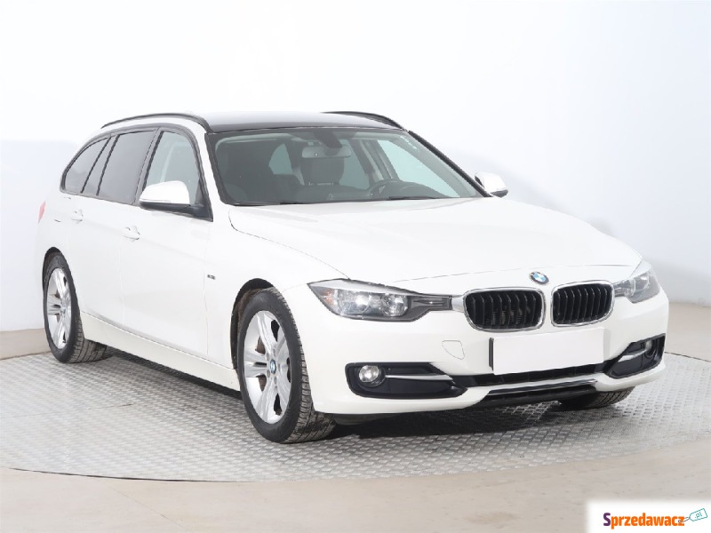BMW Seria 3  Kombi 2012,  2.0 diesel - Na sprzedaż za 45 999 zł - Świętochłowice