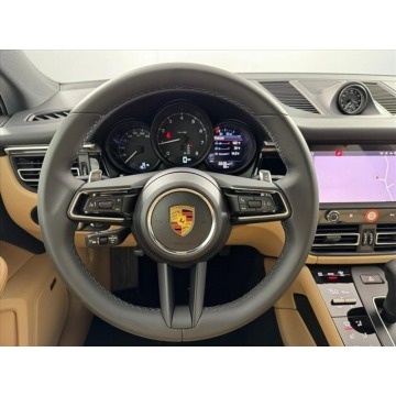 Porsche Macan  SUV 2024,  2.0 benzyna, automat - Na sprzedaż za 254 610 zł - Katowice - zdjęcie 6