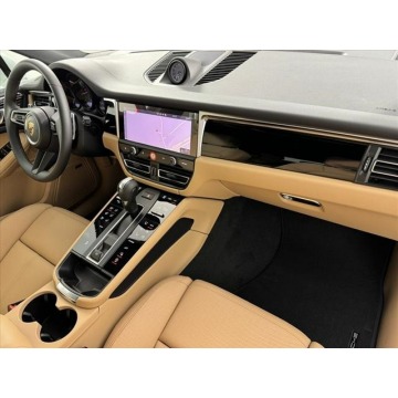 Porsche Macan  SUV 2024,  2.0 benzyna, automat - Na sprzedaż za 254 610 zł - Katowice - zdjęcie 8