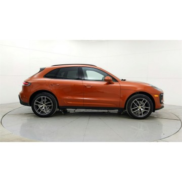 Porsche Macan  SUV 2024,  2.0 benzyna, automat - Na sprzedaż za 212 790 zł - Katowice - zdjęcie 10